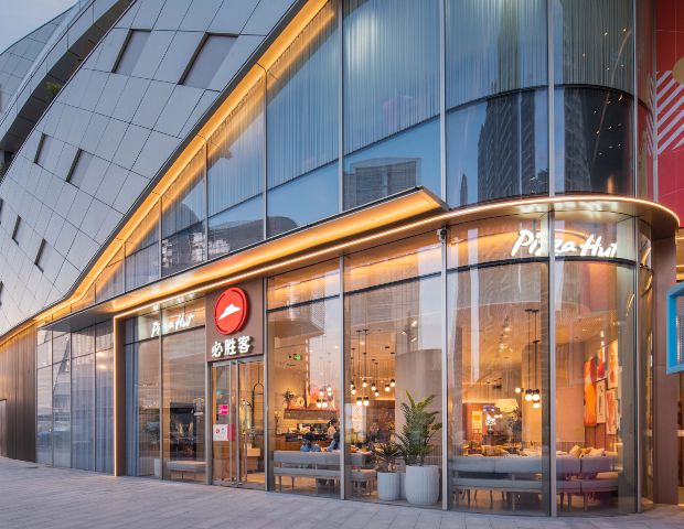 饮品牌价值榜海底捞、瑞幸上榜！开元棋牌app2025年全球餐(图8)