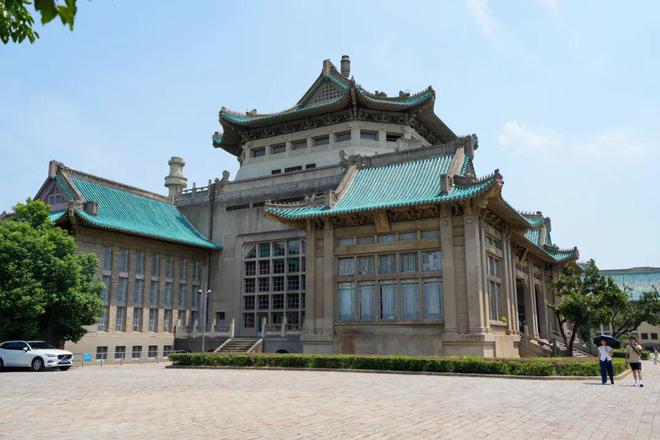 黄鹤楼、湖北省博物馆春假爆款武汉名校夏令营开启报名开元棋牌狮子精品夏令营 探访武汉大学、华中科大参观(图11)